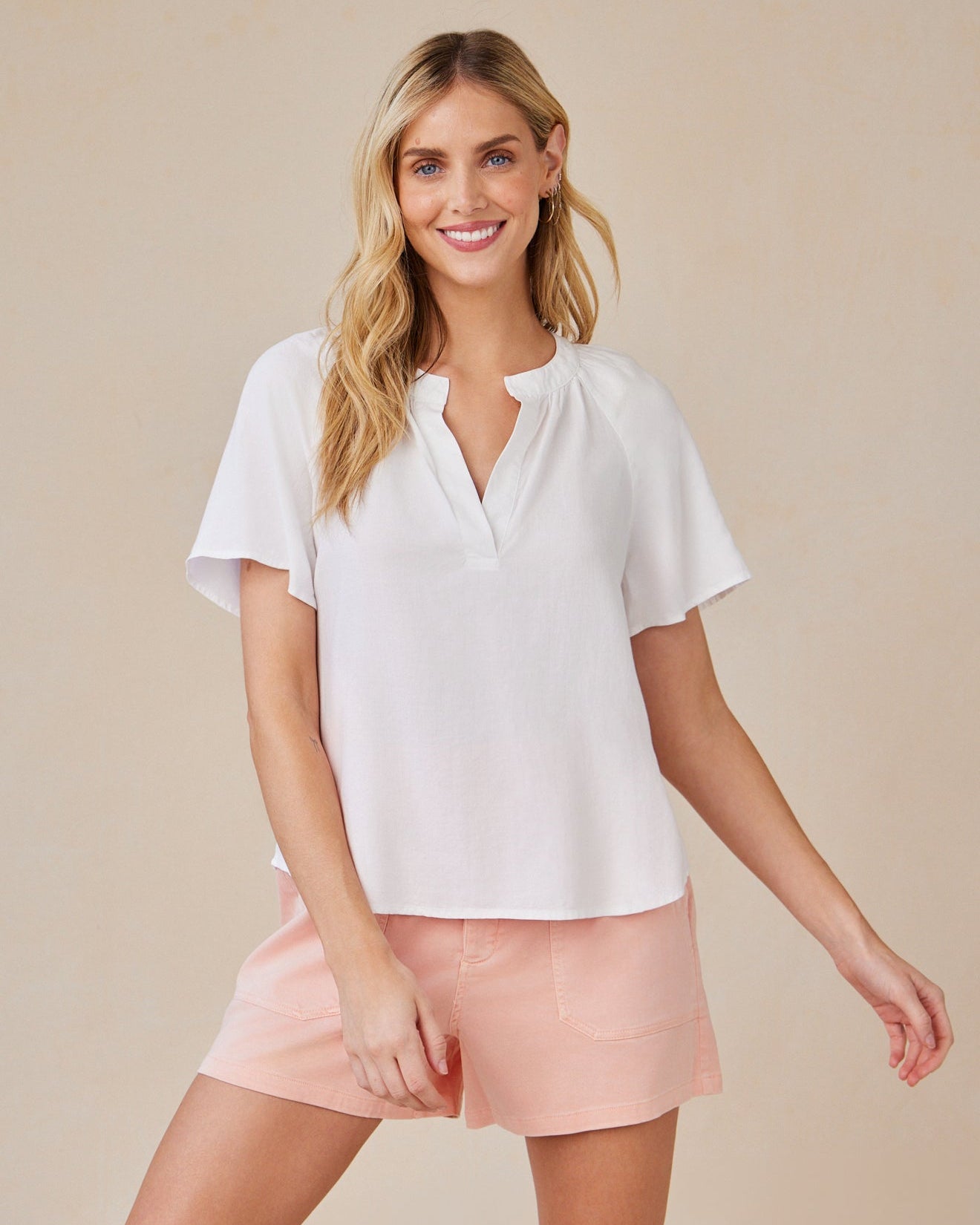 Flowy Short Sleeve Pullover - White